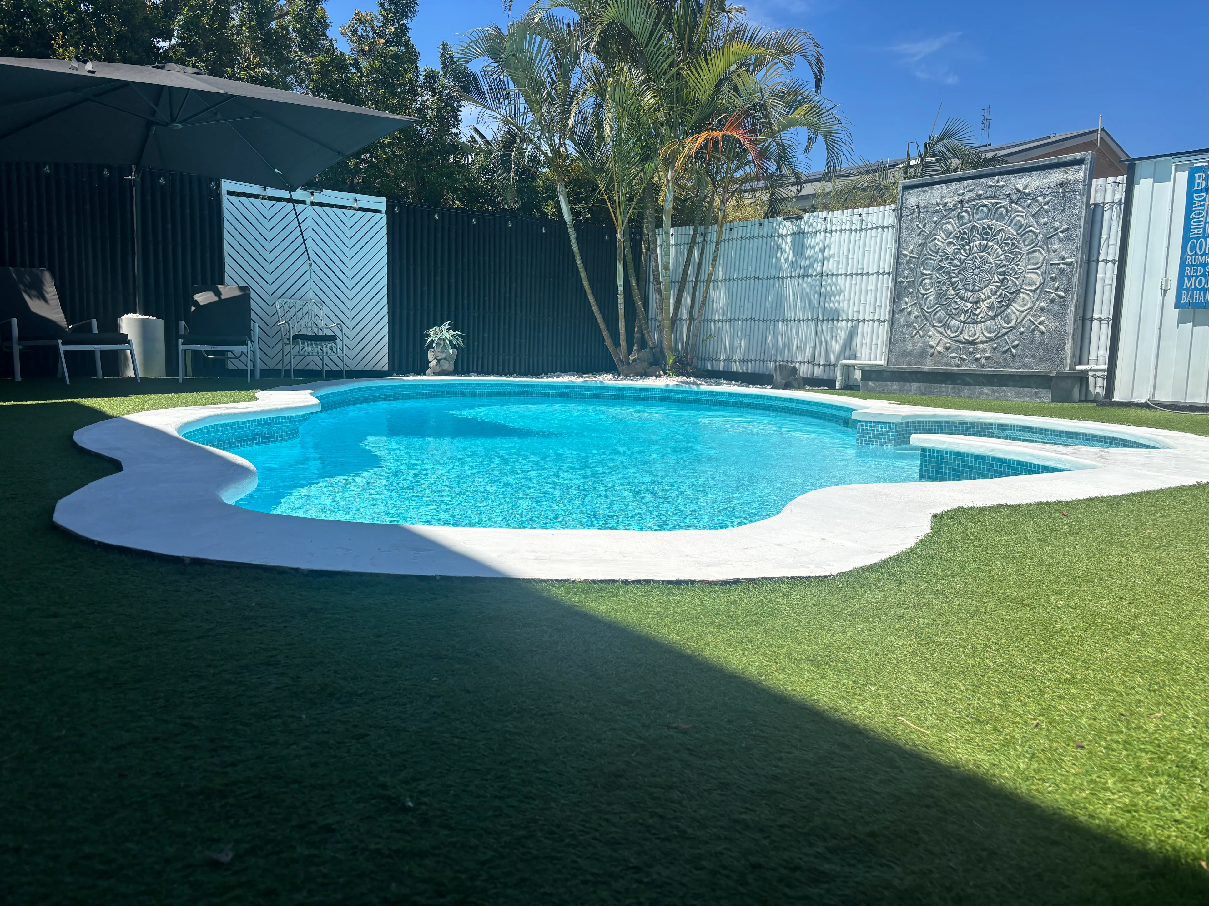 Completed vinyl inground pool liner job by Newcastle Inground Liners, photo 4